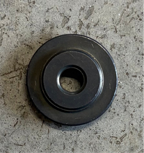 Load image into Gallery viewer, Gravely 04530500 Sheave Retainer – OEM Replacement Part