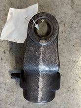 Load image into Gallery viewer, PTO Quick Detach Yoke 1-3/8&quot; 6-Spline – 1800 Series (47612 / 1702-B-20)
