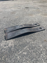 Load image into Gallery viewer, IronCraft RC-3515 Right Center Blade (sold as set of 2)
